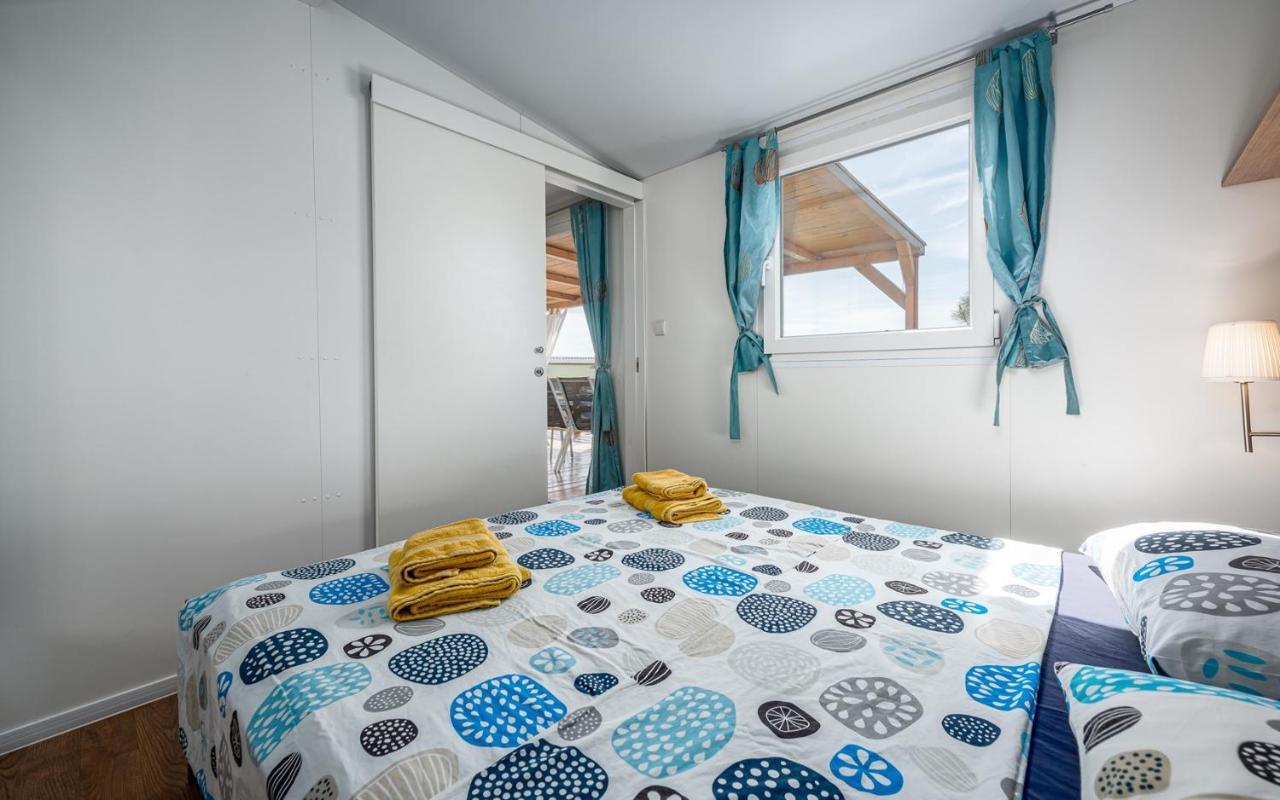 TourIstra Mobile Homes in Camping Park Umago Camera foto