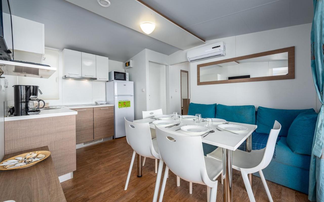 TourIstra Mobile Homes in Camping Park Umago Camera foto