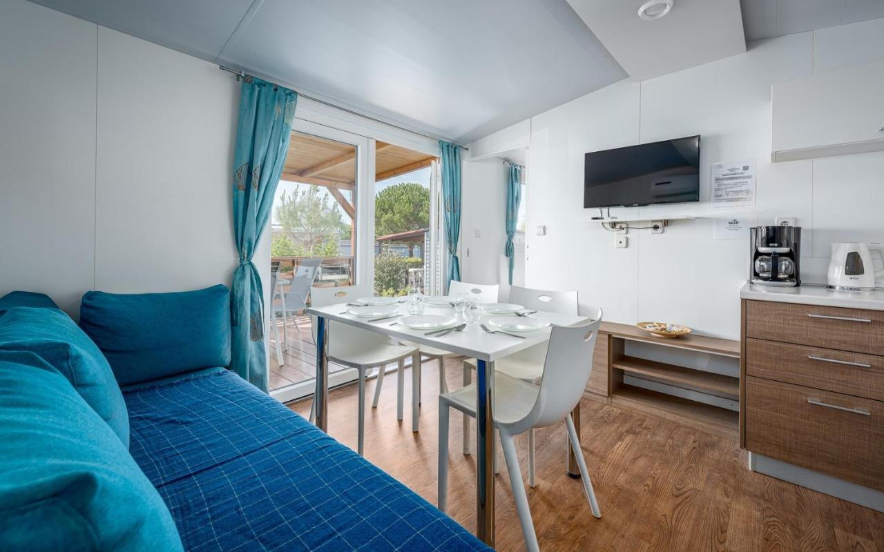 TourIstra Mobile Homes in Camping Park Umago Camera foto