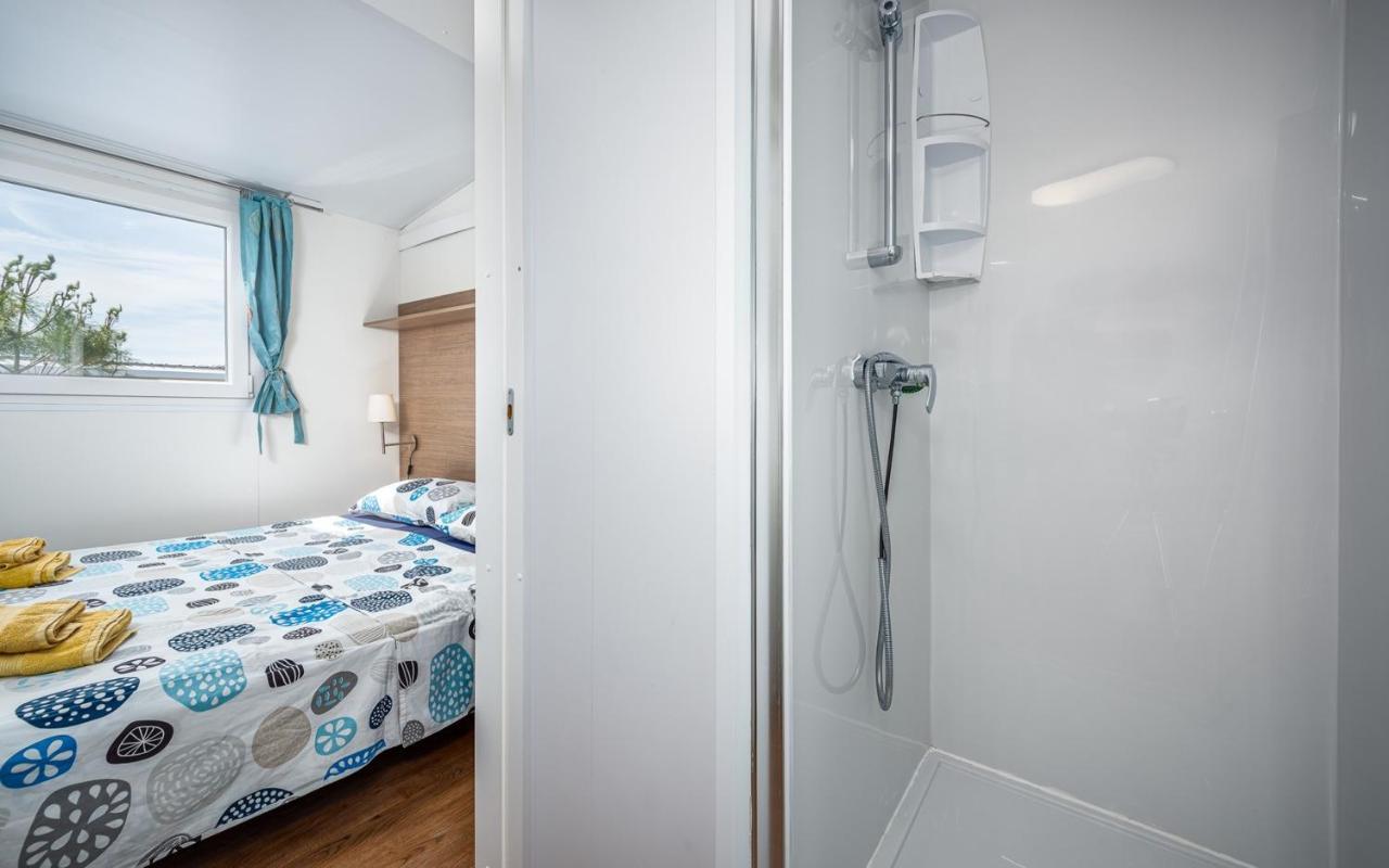 TourIstra Mobile Homes in Camping Park Umago Camera foto